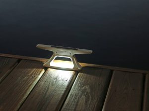 2 pack Solar Dock Post Lights – Midwest Marine Supplies