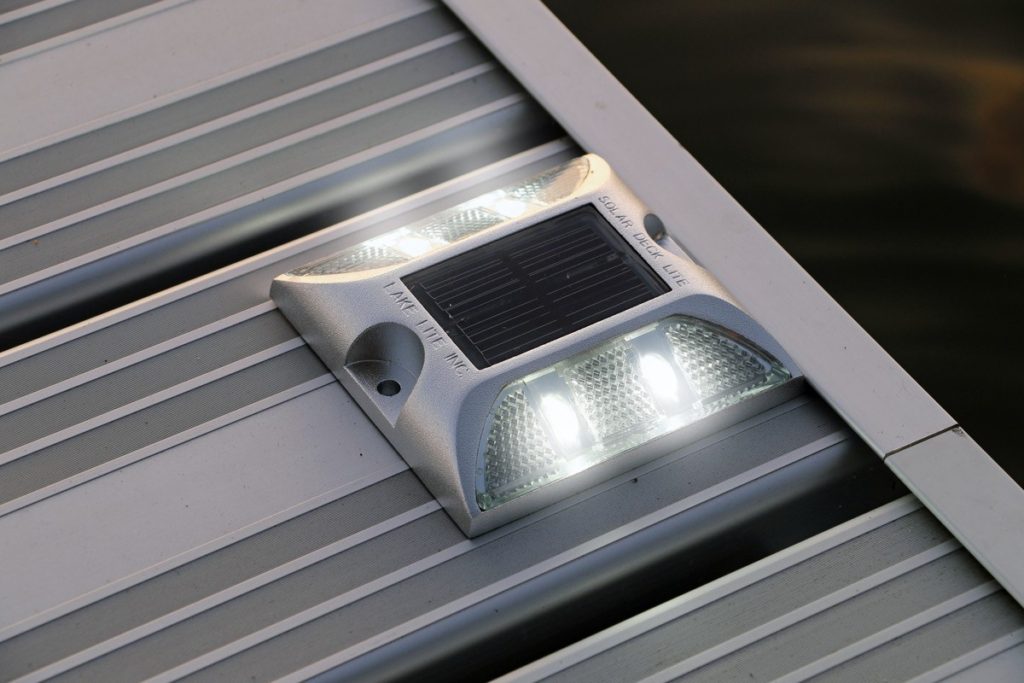 1 pack Aluminum Marine Grade Dock & Deck Lights Midwest Marine Supplies