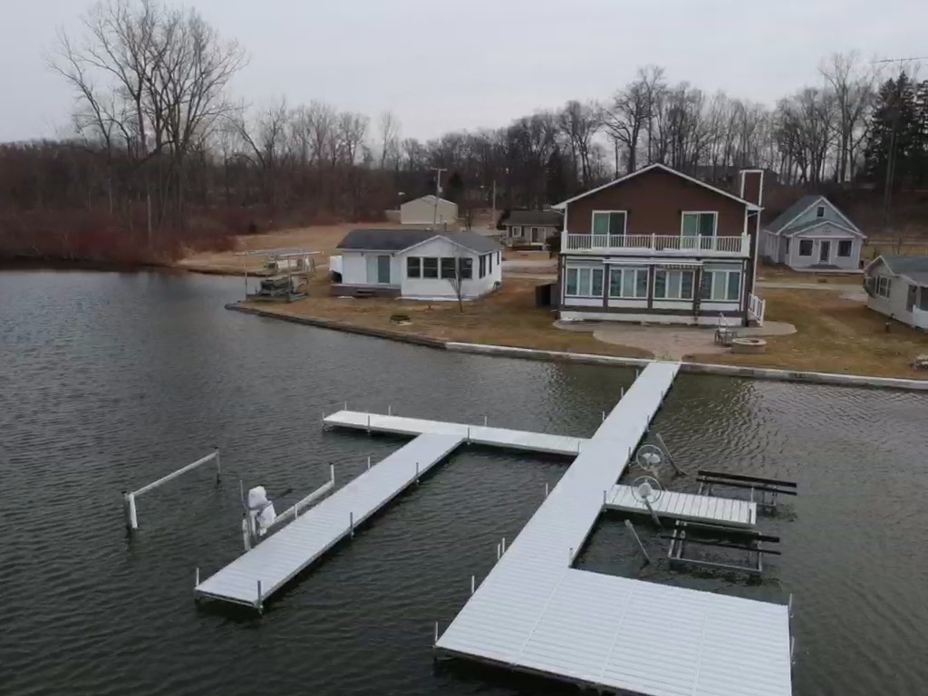 IMG_0433 10' Anodized Dock Stringer (ea)